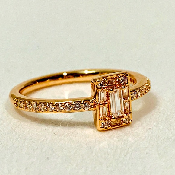 Pandora rose gold ring luminous Ice ring 187541cz - Picture 1 of 8